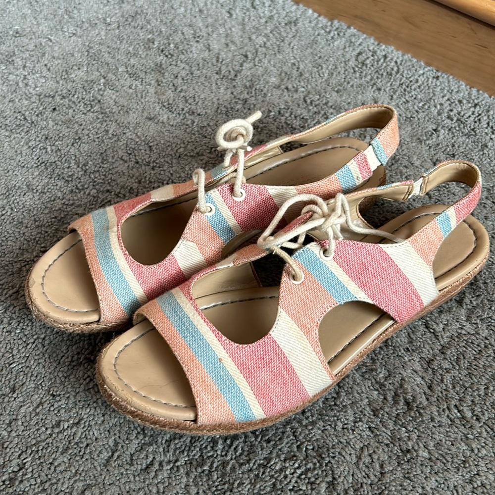 Naturalizer Striped Sandals Size 6.5M